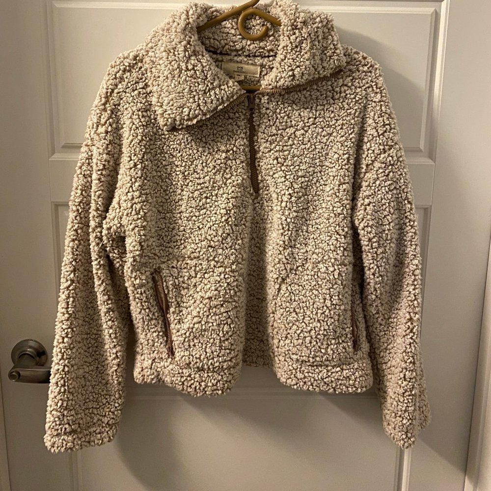 ✰ Thread & Supply Co. Fuzzy Pullover half-zip ✰